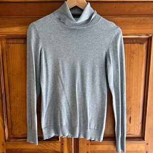 Classic, lightweight, Banana Republic, gray turtleneck